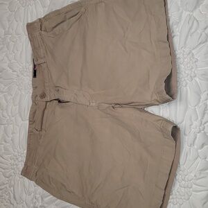 Vineyard Vines Khaki Shorts
